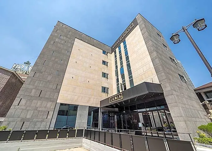 Lumia Myeongdong Hotel